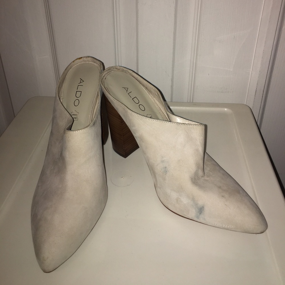 Ivory Suede Mule Size 9